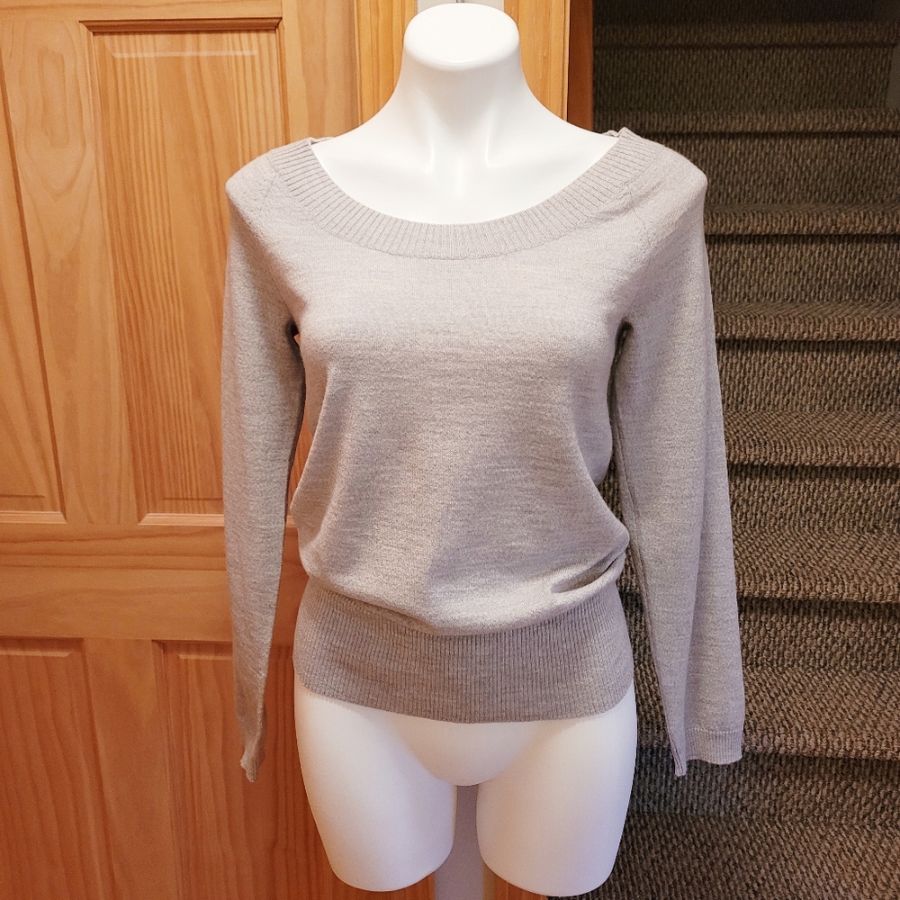 3/$15 Banana Republic Merino Wool Sweater
